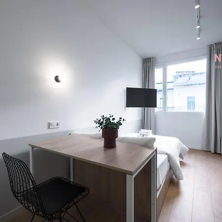 V19, Nilie Hospitality Mgmt Daire Selanik