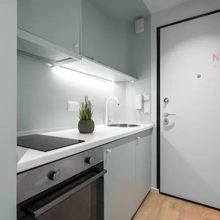 V19, Nilie Hospitality Mgmt * Soluň